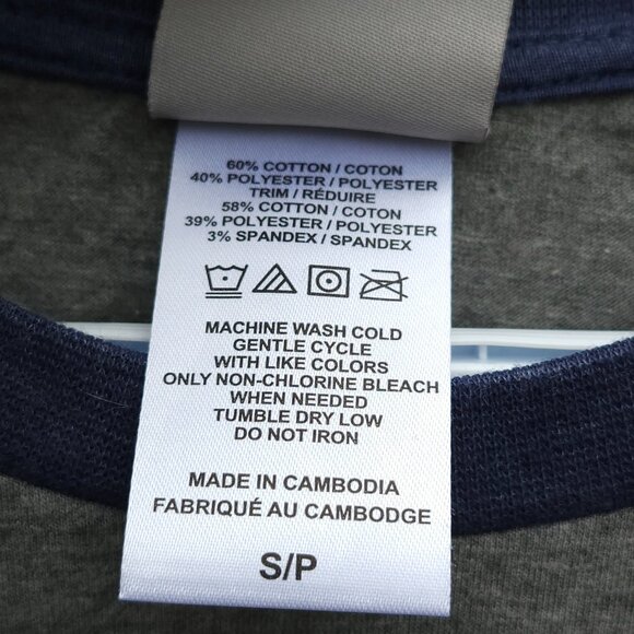 TORONTO BLUE JAYS Raglan t-shirt Women's Small BNWT Baseball MLB LONG Sleeve - Picture 3 of 7